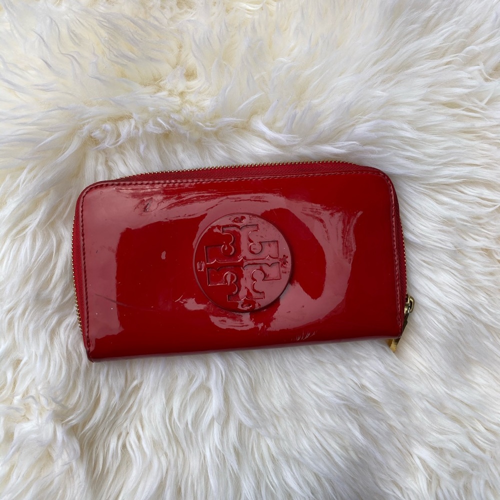 Red Tory Burch Wallet